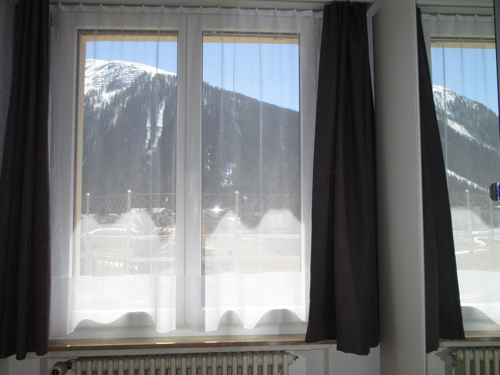 Apartment Bünda *